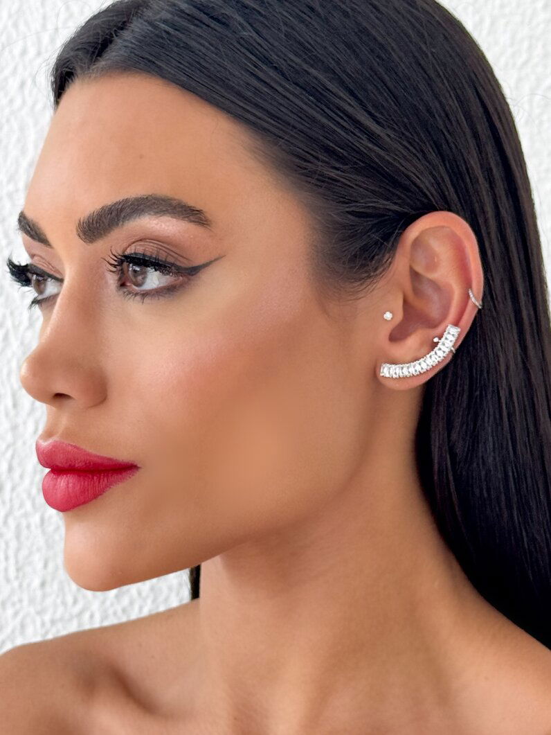 Brinco Folheado a Ouro 18k e Prata Ear Cuff Com Navetes de zircônia