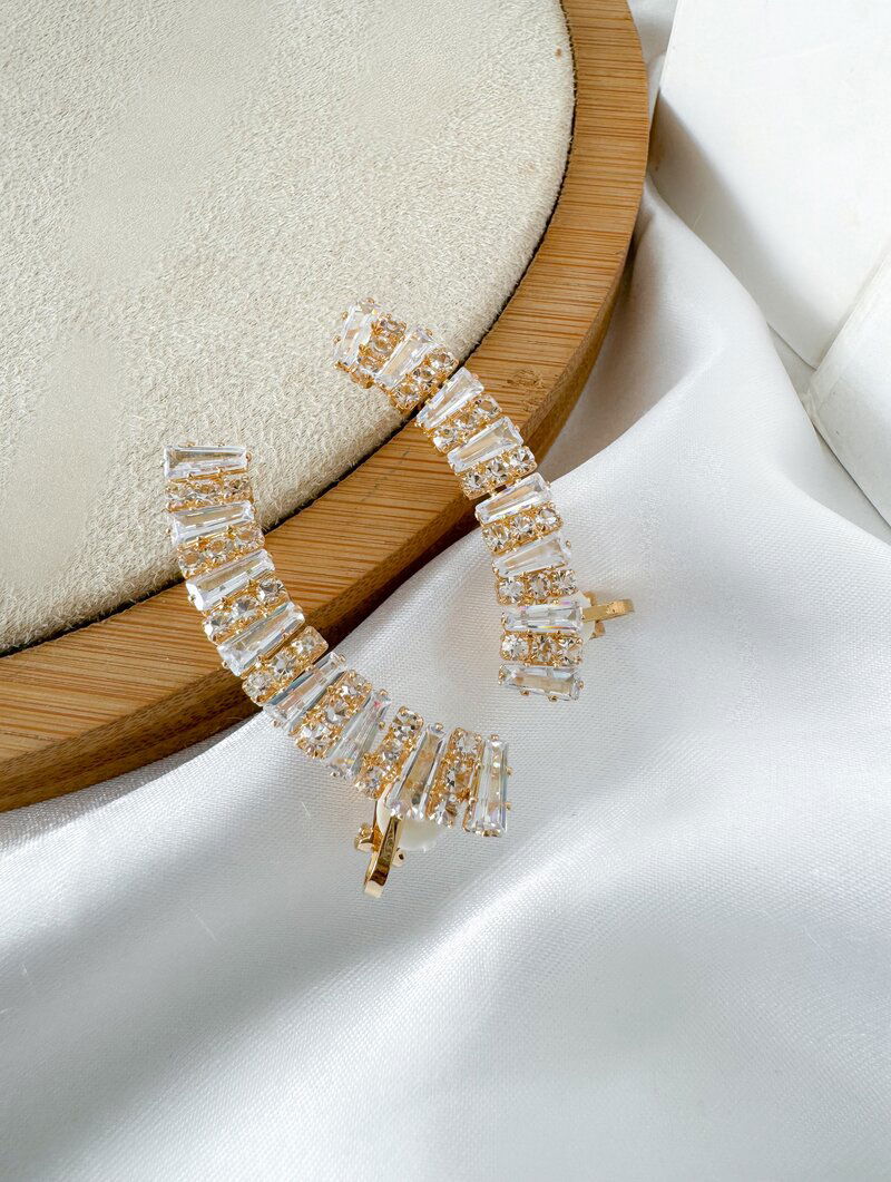 Brinco Folheado a Ouro 18k e Prata Ear Cuff Navetes e Micro Zircônias