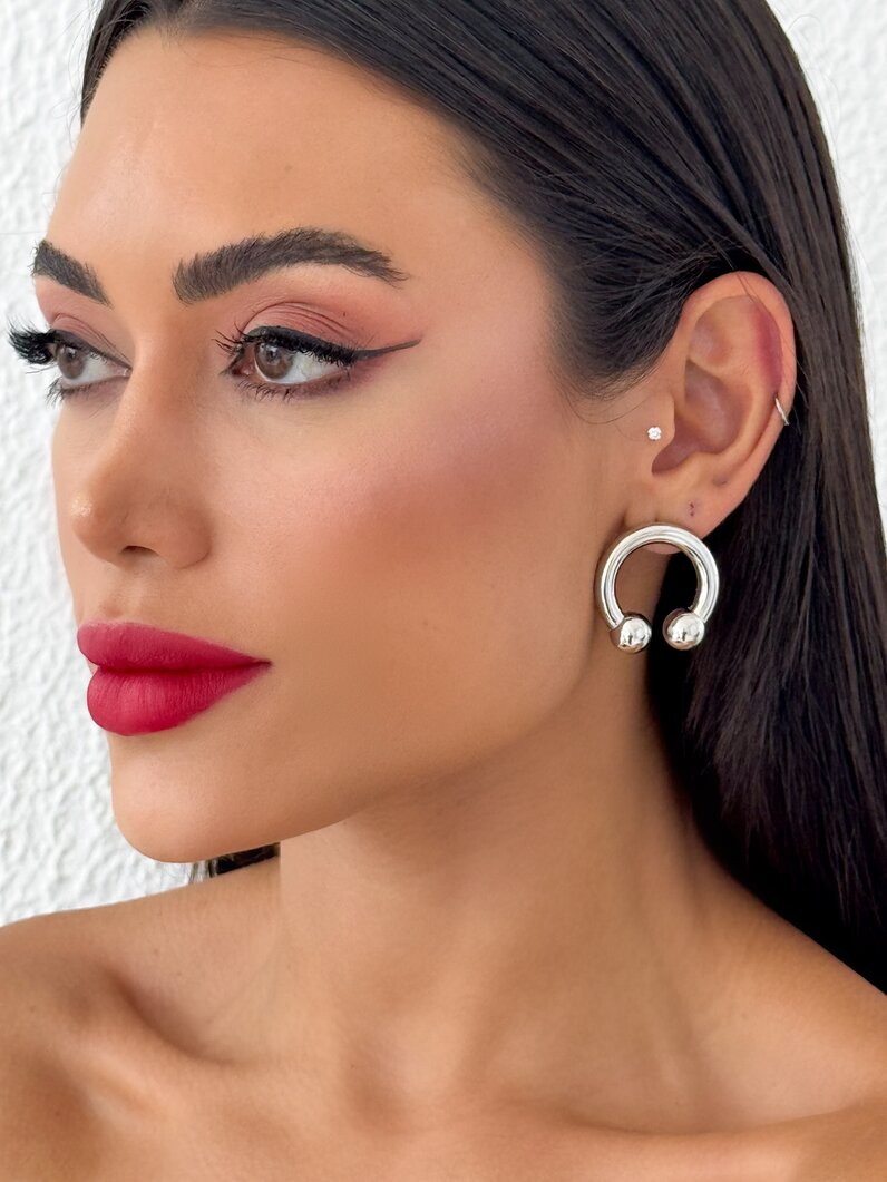 Brinco Folheado a Ouro 18K e Prata Esfera Dupla