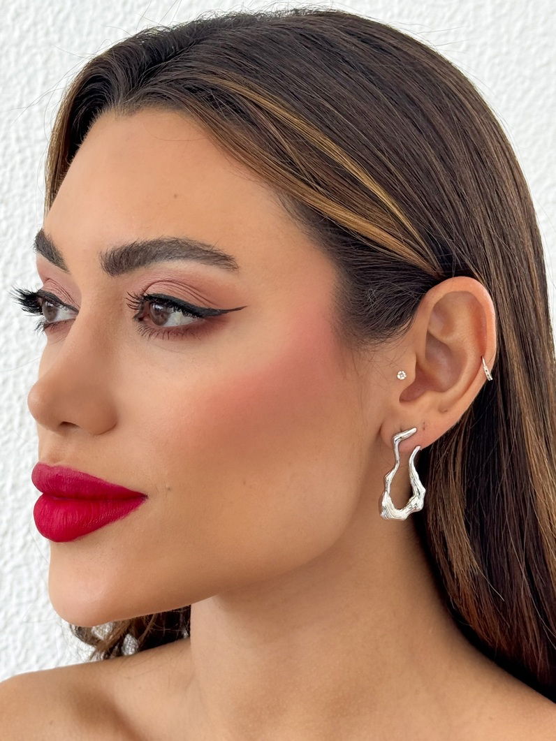 Brinco Folheado a Ouro 18K e Prata Fio Texturizado