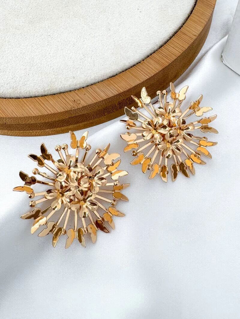 Brinco Folheado a Ouro 18k e Prata Flor com Borboletas