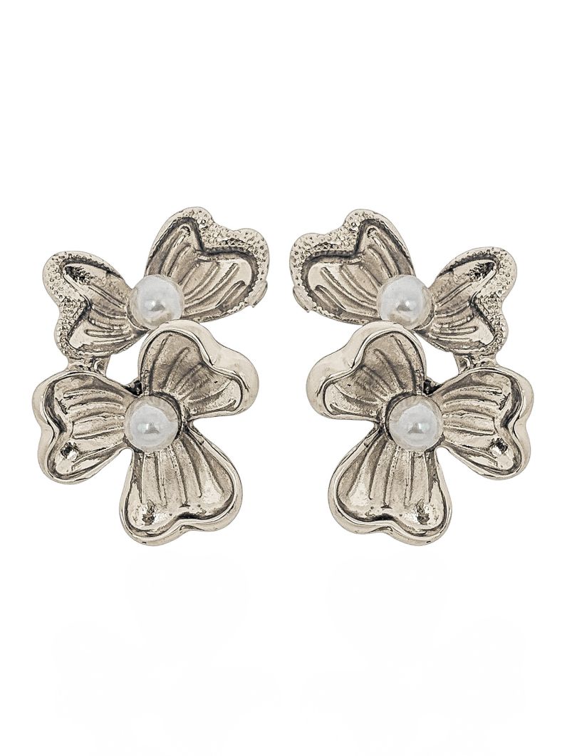 Brinco Folheado a Ouro 18k e Prata Flor Com Pérola