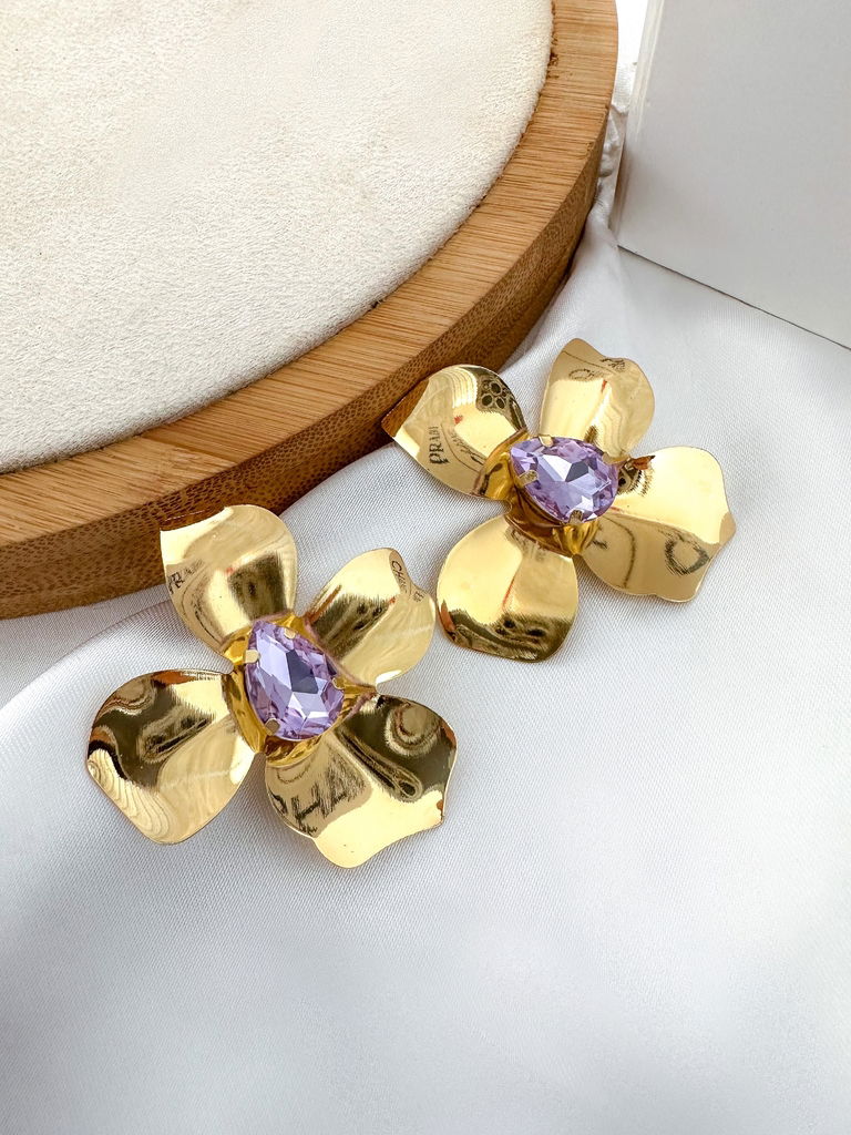 brinco folheado a ouro 18k e prata flor com zircônia central