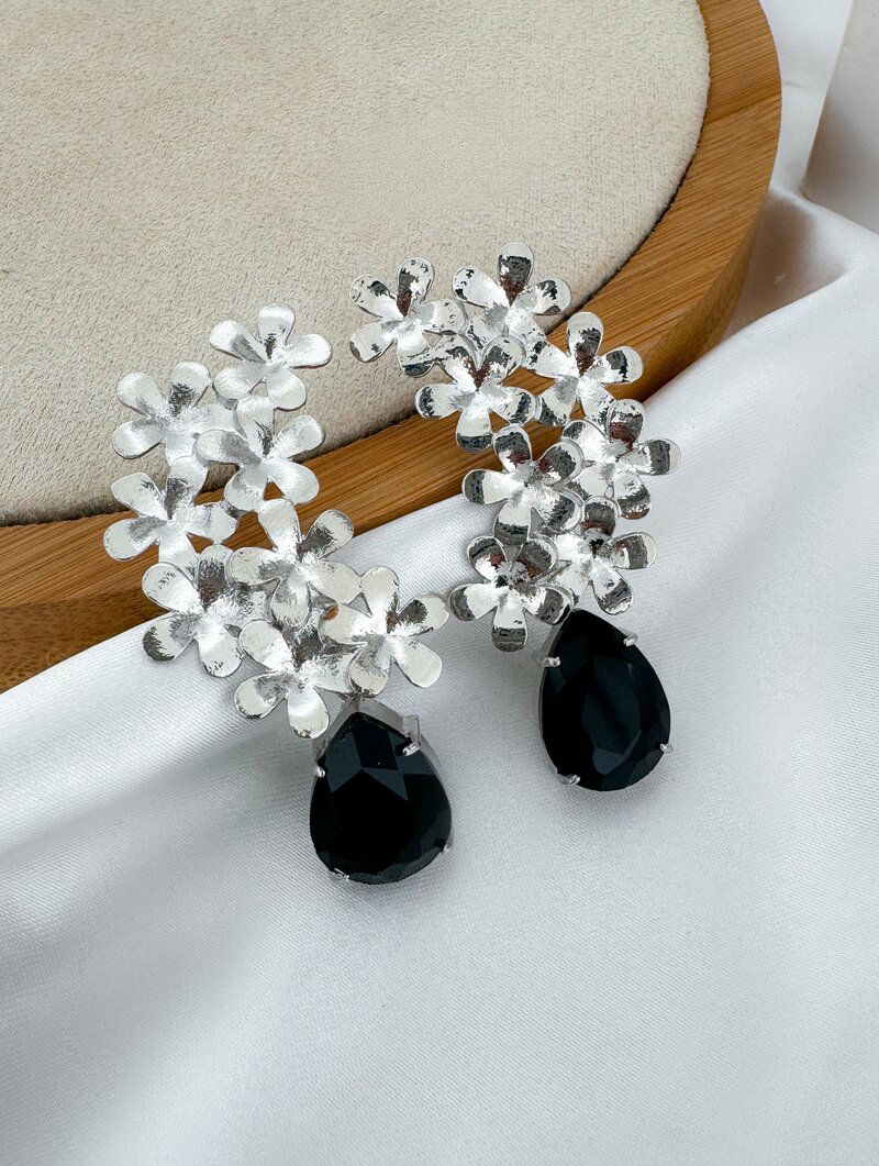 Brinco Folheado a Ouro 18k e Prata Floral com Gota de Chaton