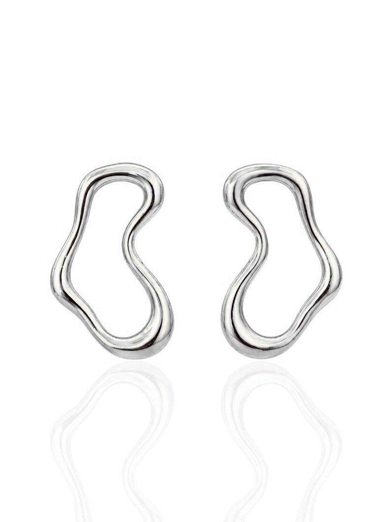 Brinco Folheado a Ouro 18k e Prata Forma Oval Vazada