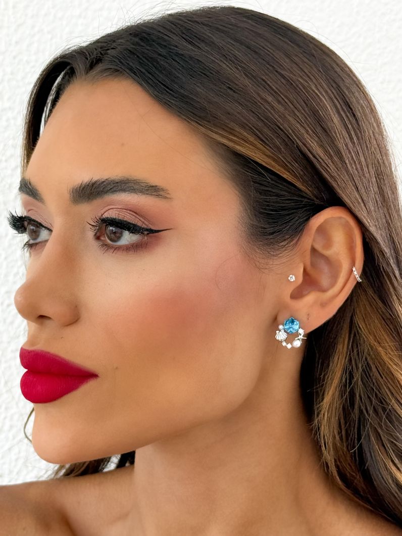 Brinco Folheado a Ouro 18k e Prata Fundo do Mar Com Cristal