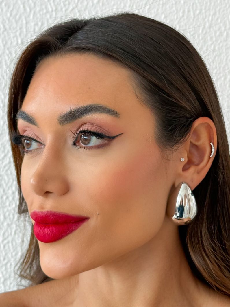 Brinco Folheado a Ouro 18k e Prata Gota