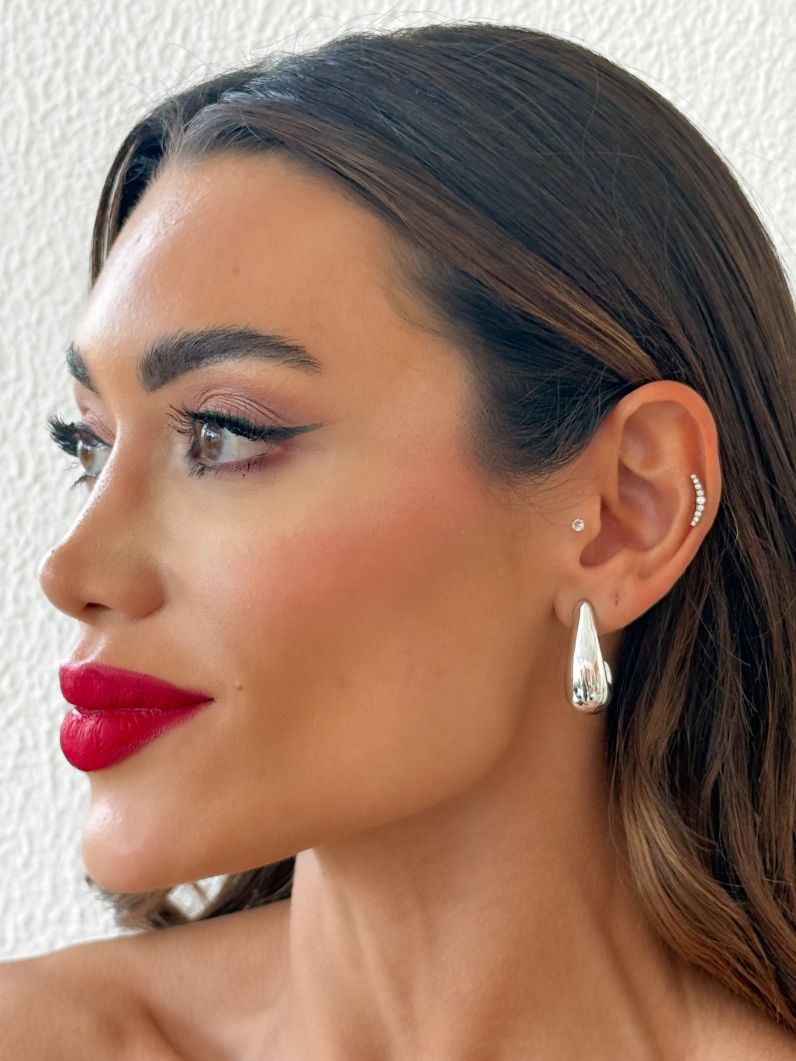 Brinco Folheado a Ouro 18k e Prata Gota Argola