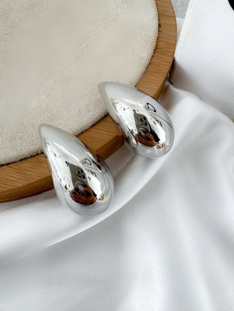 Brinco Folheado a Ouro 18k e Prata Gota Lisa G