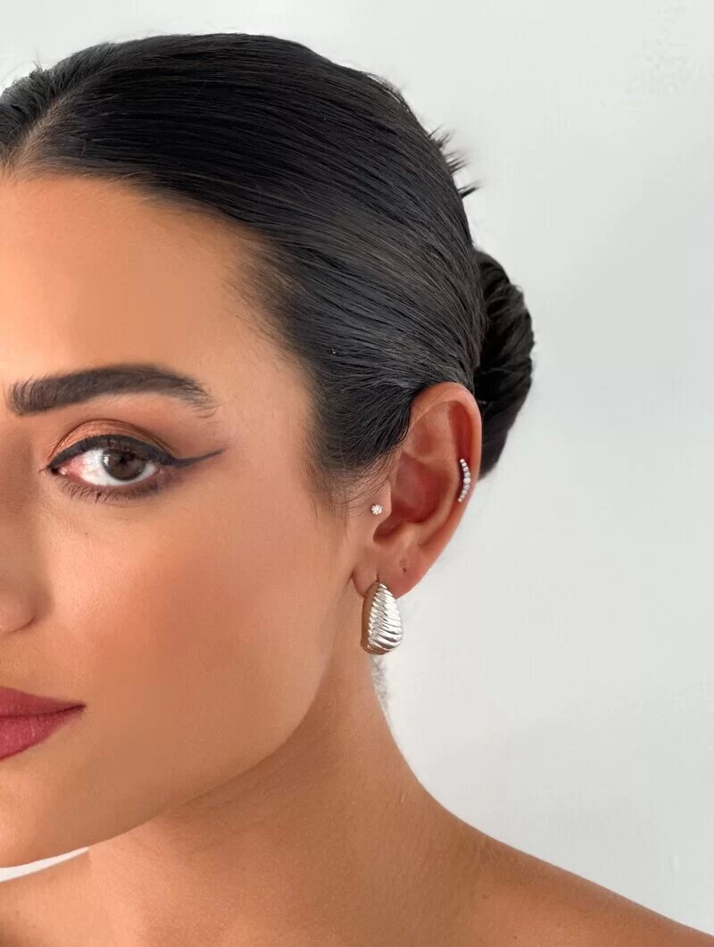 Brinco Folheado a Ouro 18k e Prata Gota Listrada