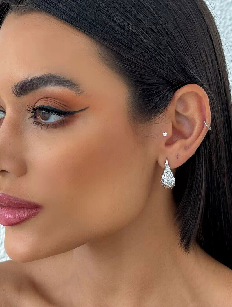 Brinco Folheado a Ouro 18k e Prata Gota Texturizada