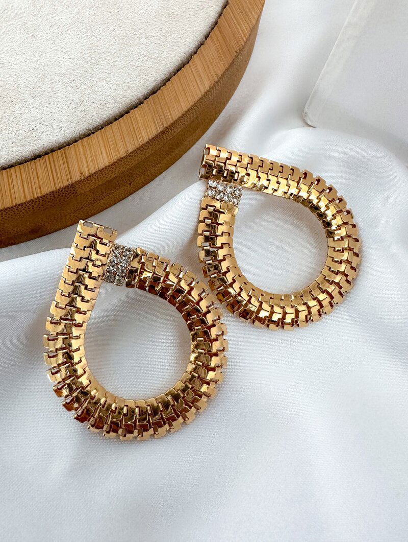 Brinco Folheado a Ouro 18k e Prata Gota Manta