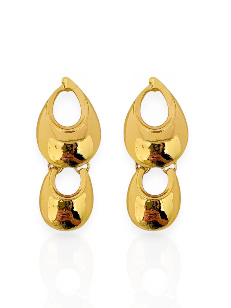 Brinco Folheado a Ouro 18k e Prata Gota Vazada Longo