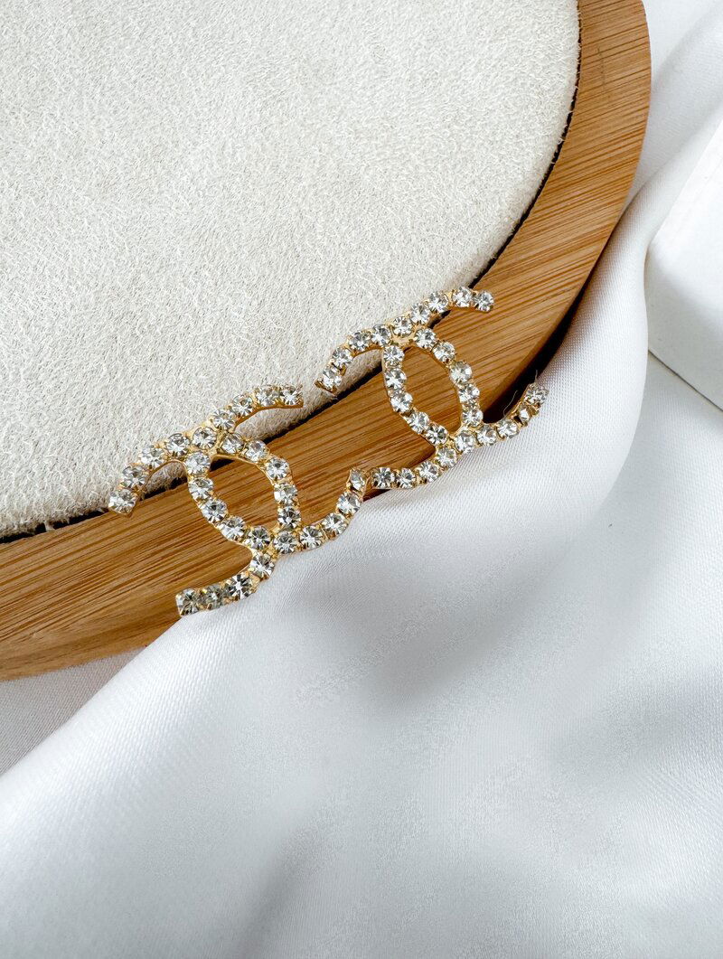 Brinco Folheado a Ouro 18k e Prata Inspiração Joalheria Cravejado