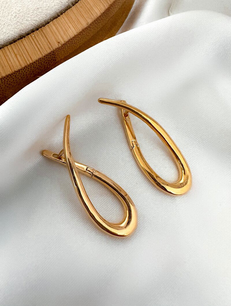 Brinco Folheado a Ouro 18k e Prata Layla