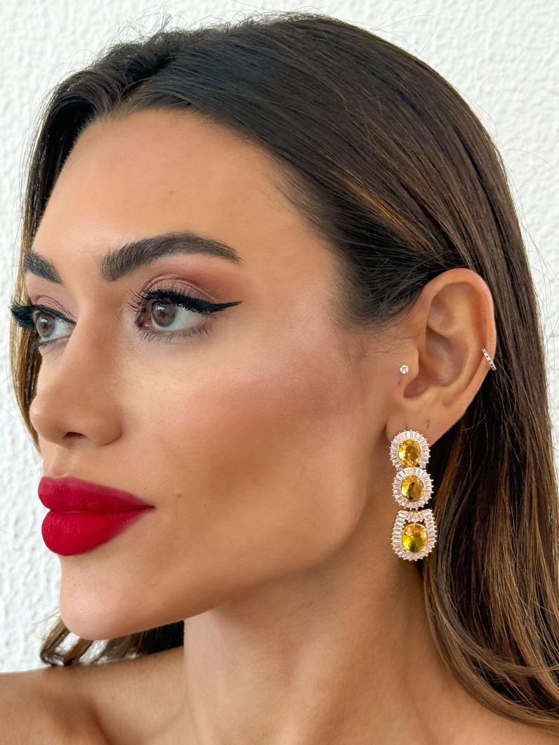 Brinco Folheado a Ouro 18k e Prata Longo Cristal Colorido Com Navetes