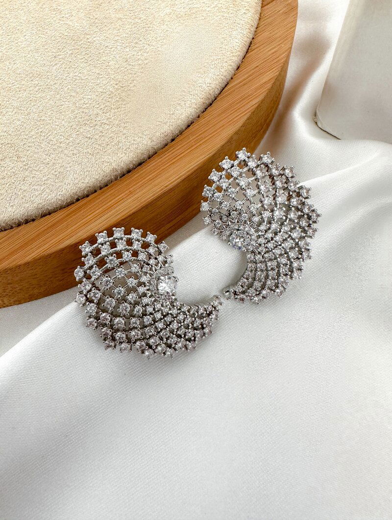 Brinco Folheado a Ouro 18k e Prata Luxo Cravejado