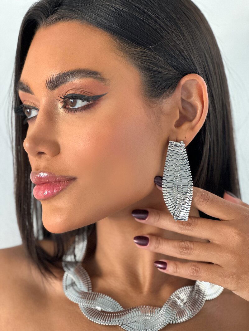 Brinco Folheado a Ouro 18k e Prata Malha Trançada