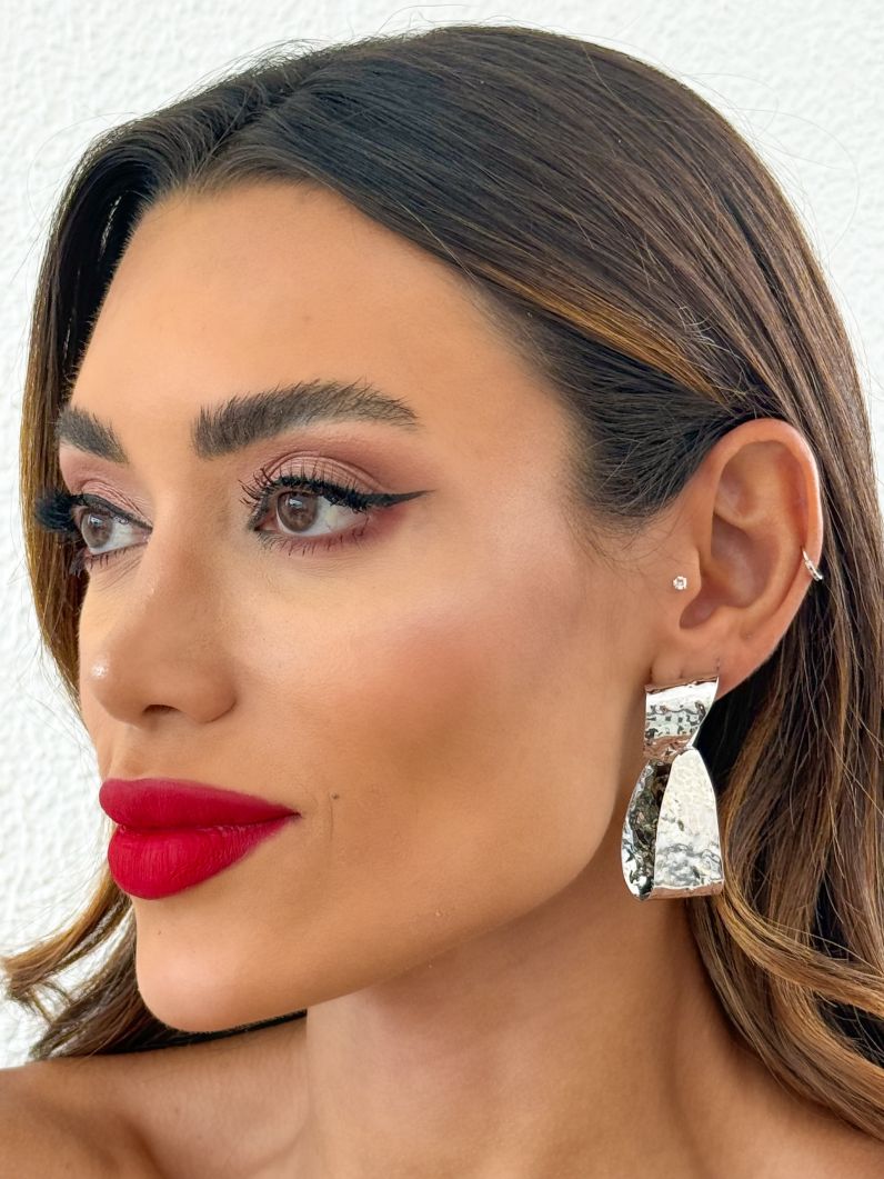 Brinco Folheado a Ouro 18k e Prata Martelado