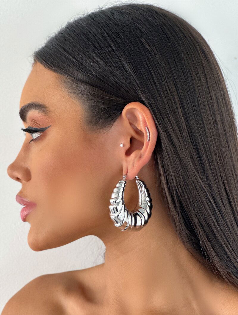 Brinco Folheado a Ouro 18k e Prata Maxi Argola Oval Texturizada