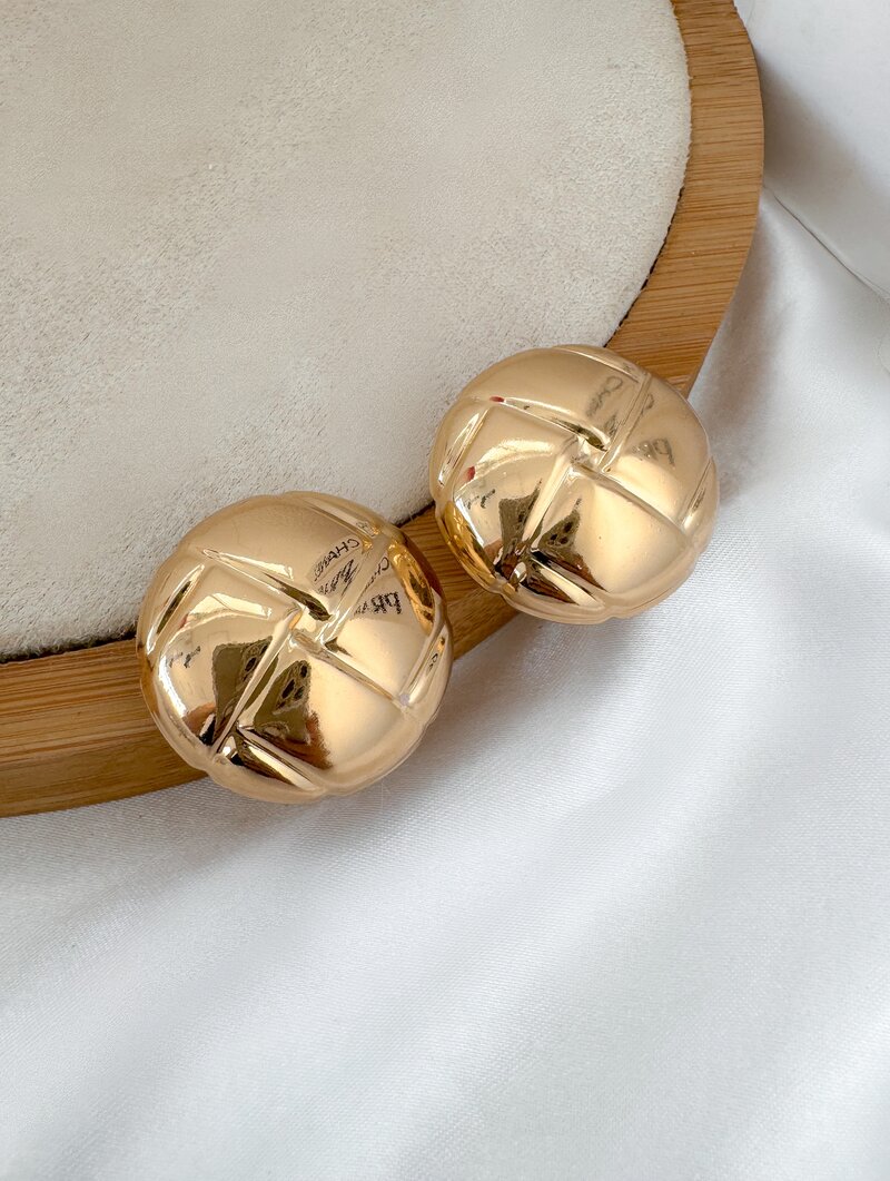 Brinco Folheado a Ouro 18k e Prata Maxi Botton Listrado