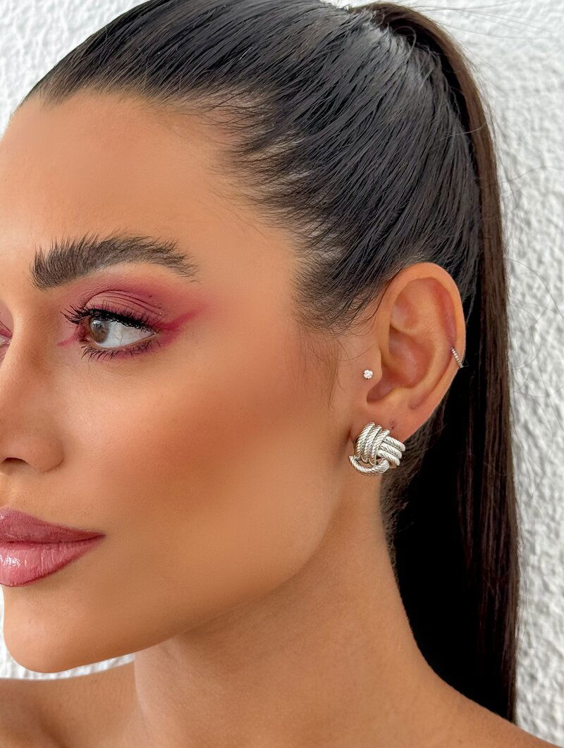 Brinco Folheado a Ouro 18k e Prata Maxi Botton Nove Fios M