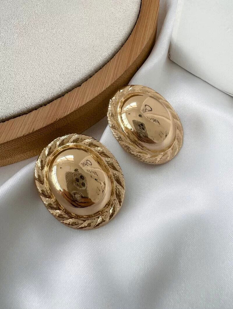 Brinco Folheado a Ouro 18k e Prata Maxi Botton Oval com Borda Trançada