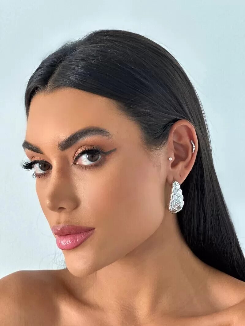 Brinco Folheado a Prata Maxi Gota Texturizada