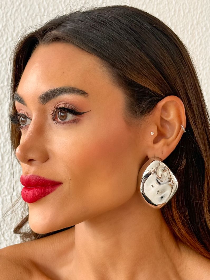 Brinco Folheado a Ouro 18k e Prata Maxi Martelado