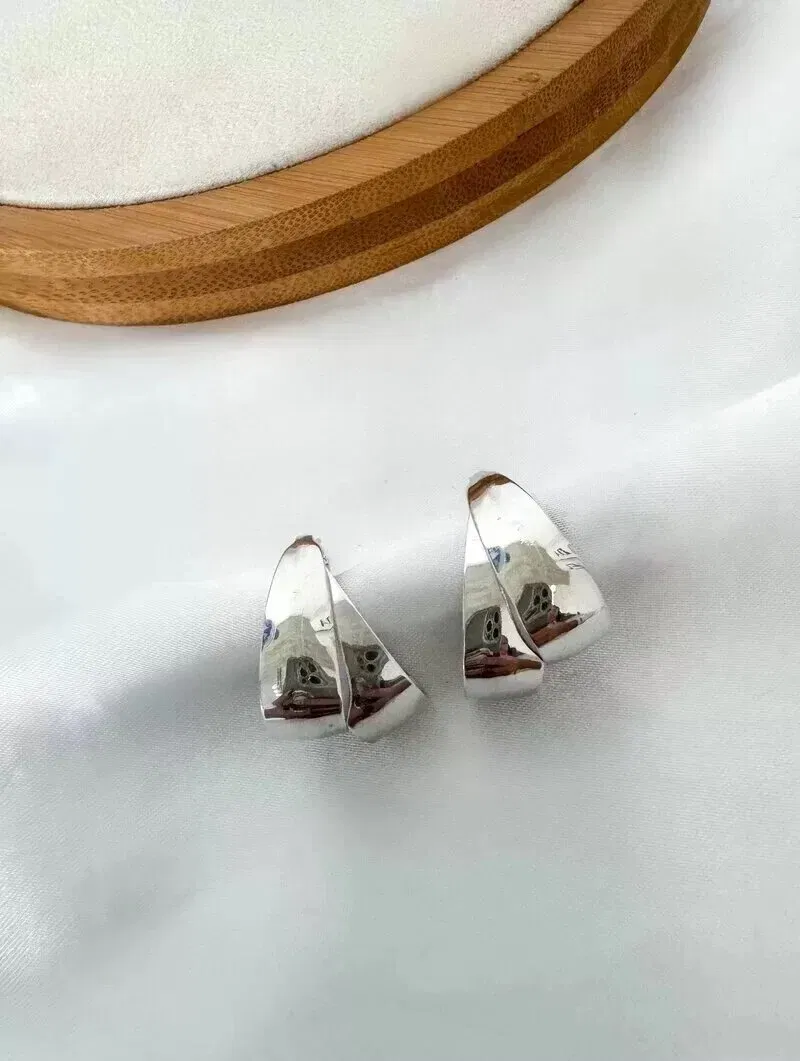 Brinco Folheado a Ouro 18k e Prata Meia Argola Dois Fios