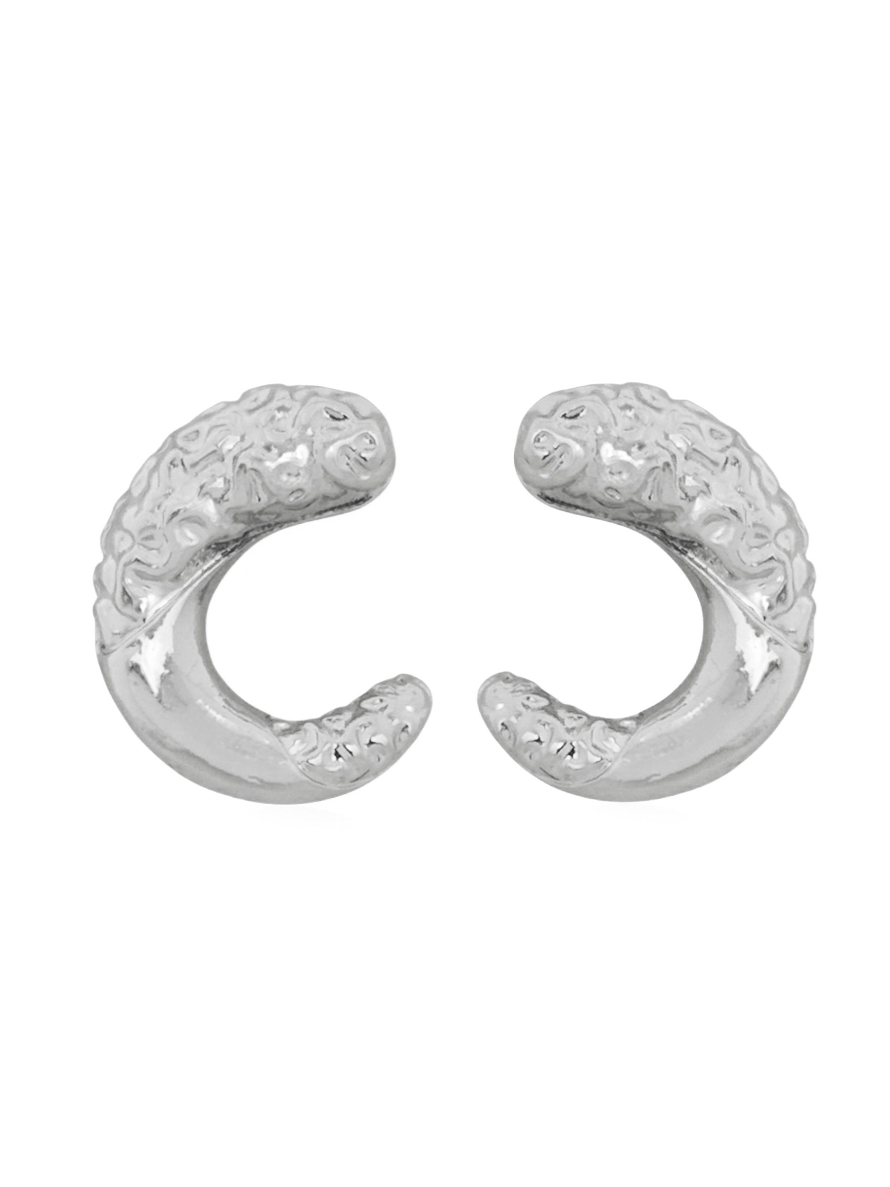 Brinco Folheado a Ouro 18k e Prata Meia Argola Martelada e Lisa