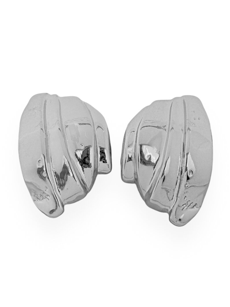 Brinco Folheado a Ouro 18k e Prata Orgânico Trabalhado