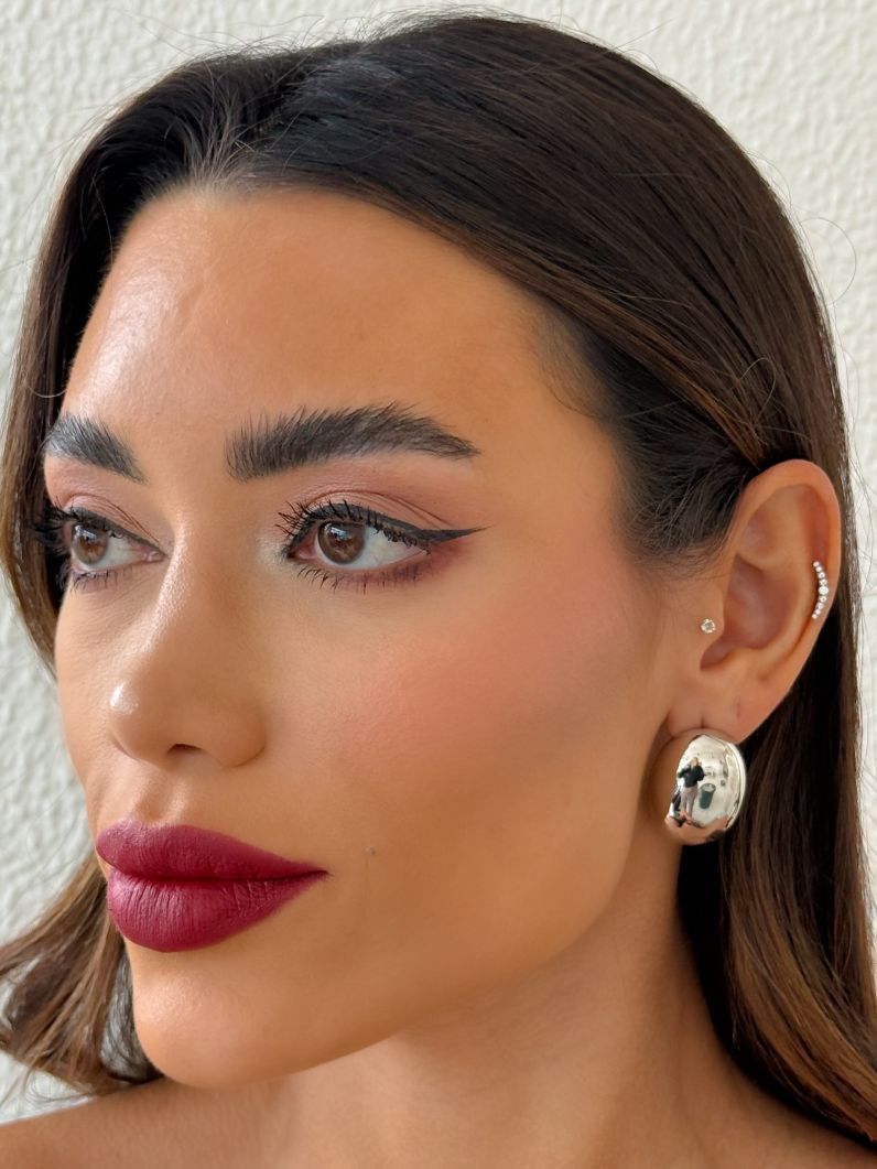 Brinco Folheado a Ouro 18k e Prata Oval