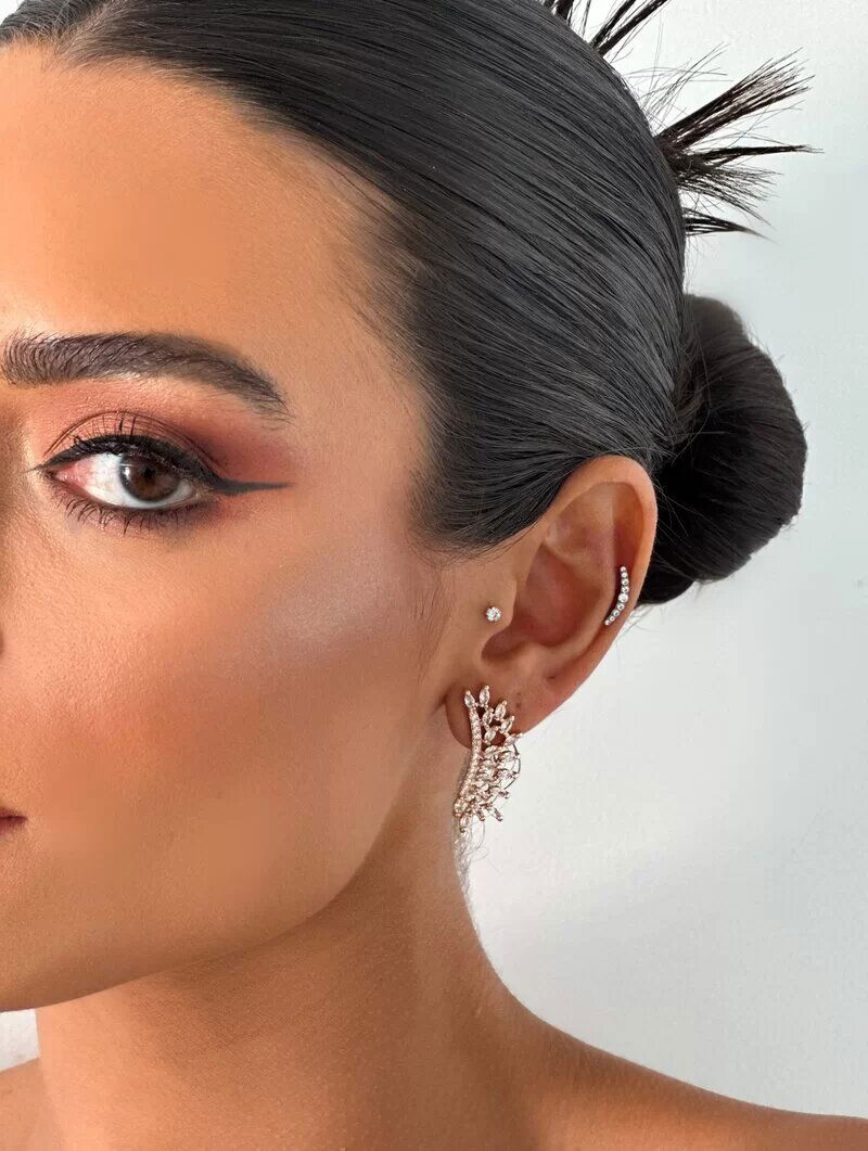 Brinco Folheado a Ouro 18k e Prata Pedraria