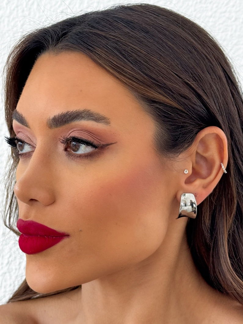 Brinco Folheado a Ouro 18k e Prata Placa Liso