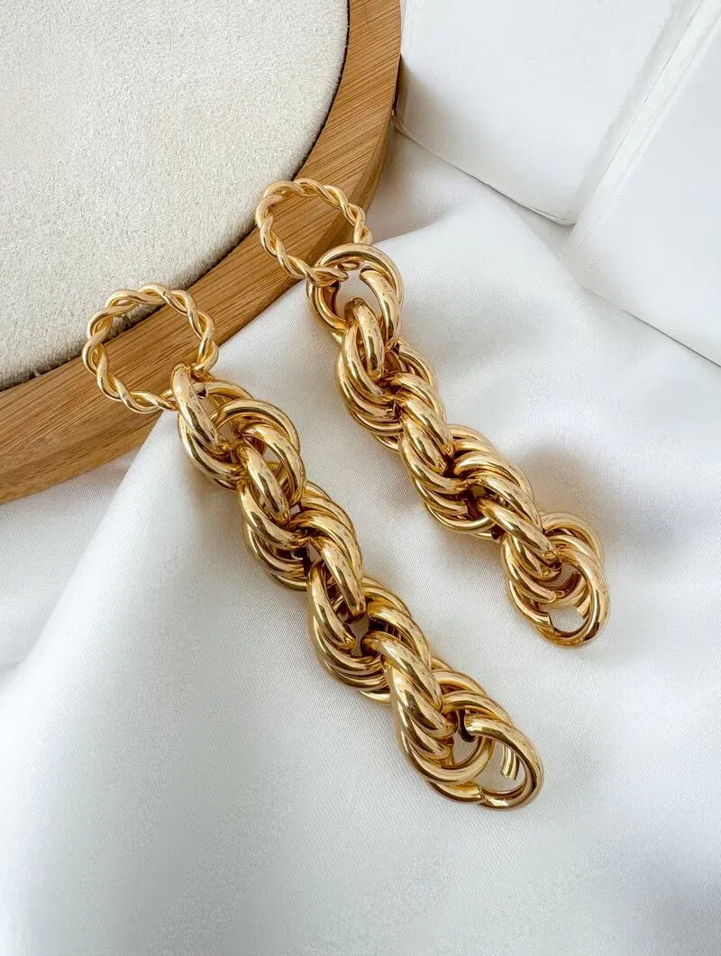 Brinco Folheado a Ouro 18k e Prata Ponteira Argola com Cordão Baiano Longo