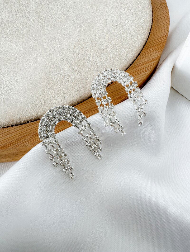 Brinco Folheado a Ouro 18k e Prata Ponteira com Franja de Micro Zircônias