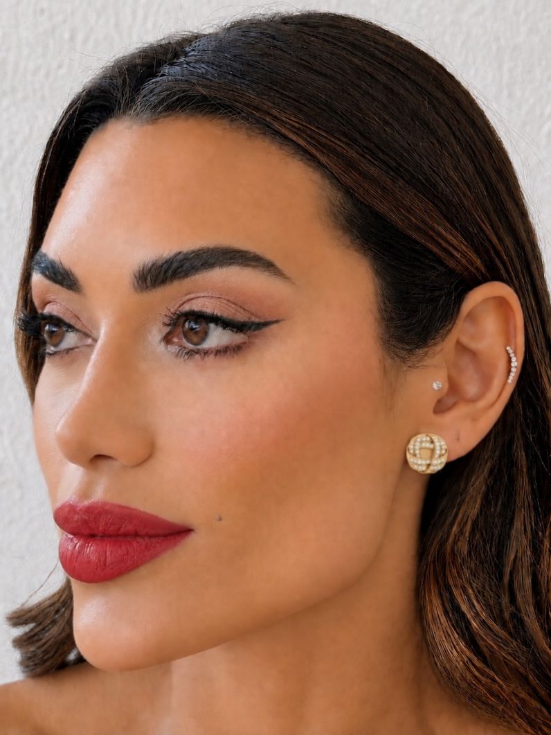 Brinco Folheado a Ouro 18k e Prata Quadrado Cravejado