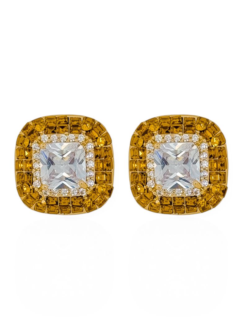 Brinco Folheado a Ouro 18k e Prata Quadrado Trabalhado em Zirconia