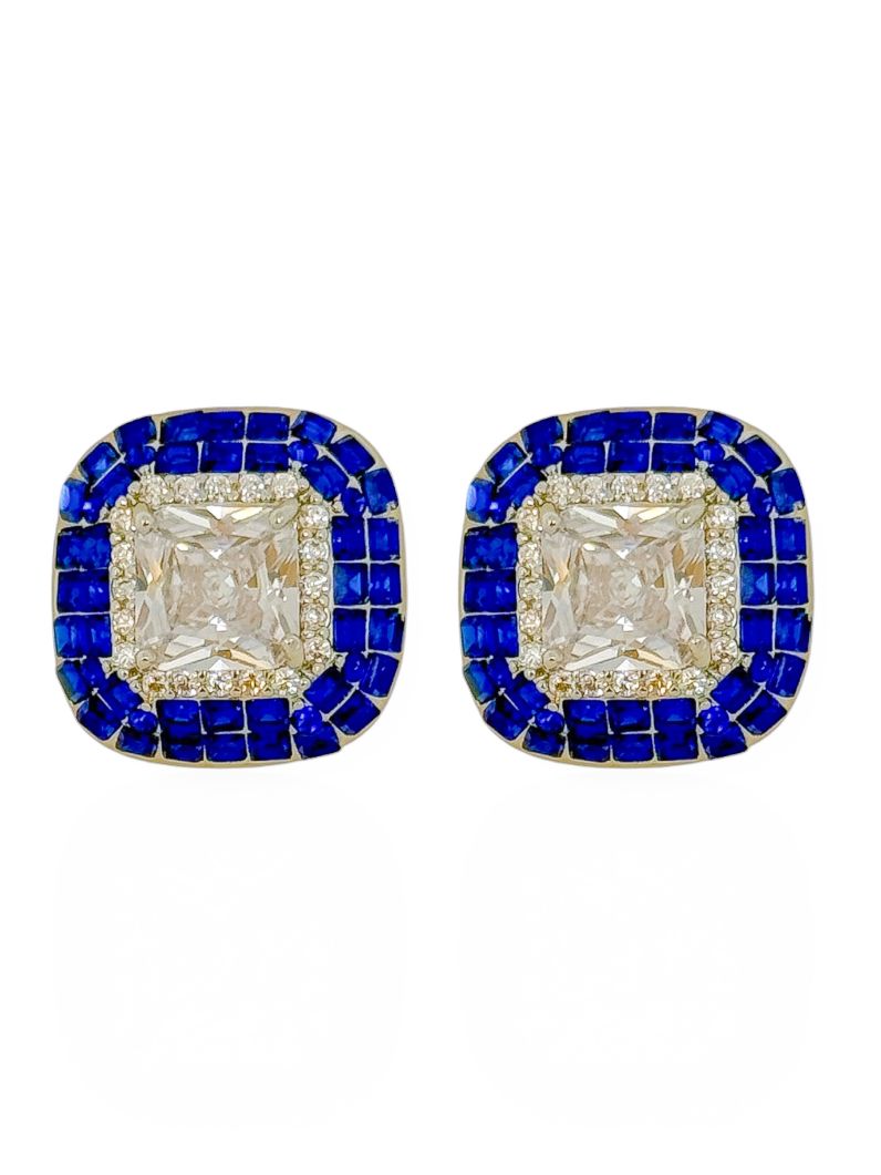 Brinco Folheado a Ouro 18k e Prata Quadrado Trabalhado em Zirconia