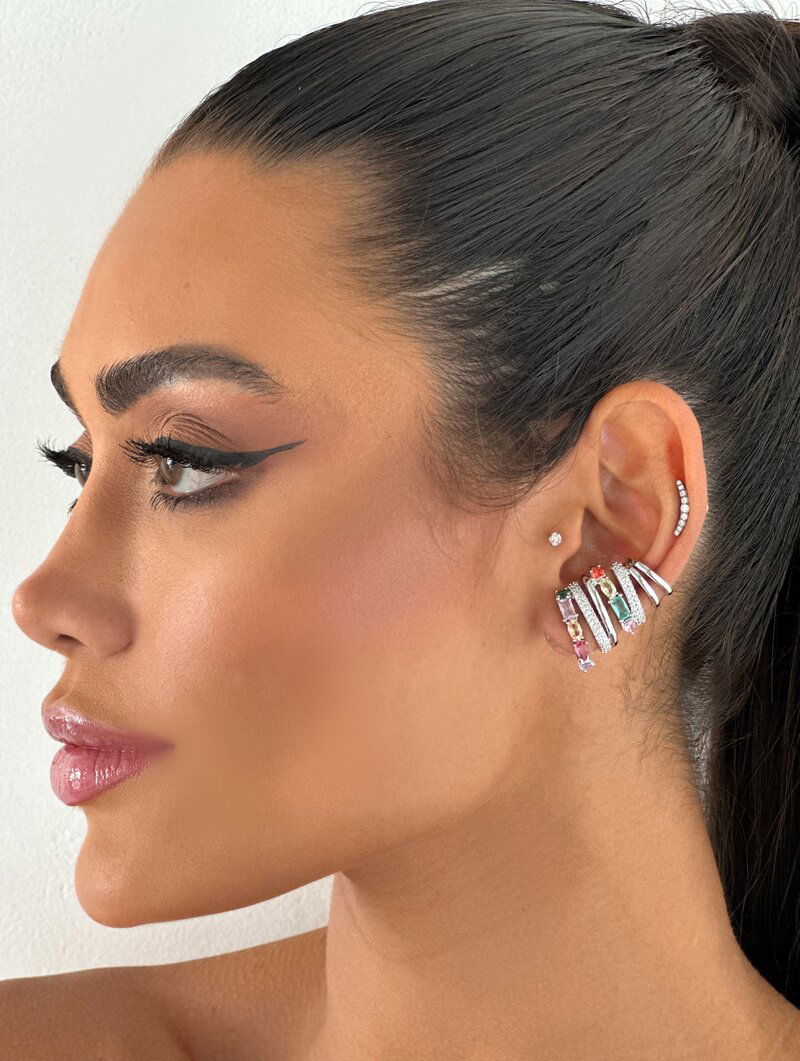 Brinco Folheado a Ouro 18k e Prata Sete Fios Trabalhados