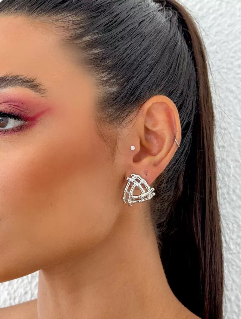 Brinco Folheado a Ouro 18k e Prata Triangulo Fios Design Bambu