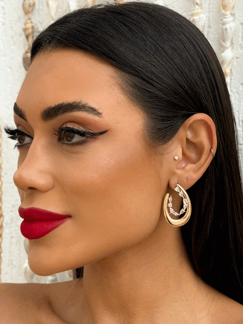 Brinco Folheado a Ouro 18k e Prata Vazado Com Zircônia