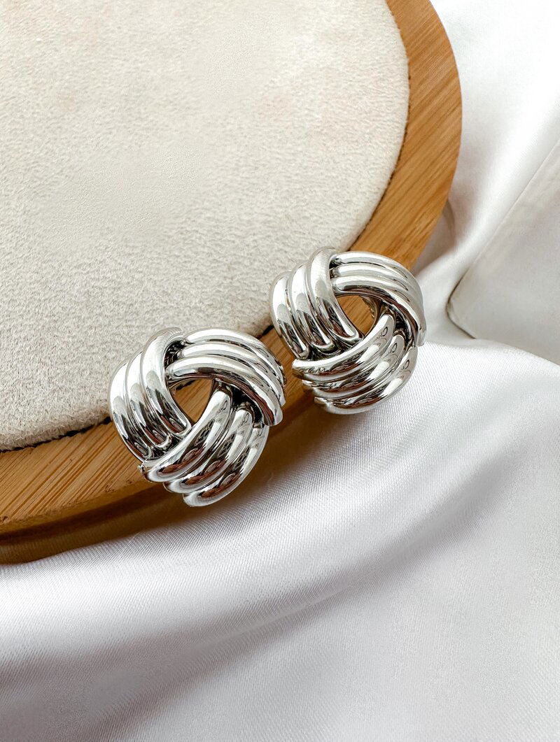 Brinco Folheado a Ouro 18k e Prata Vintage