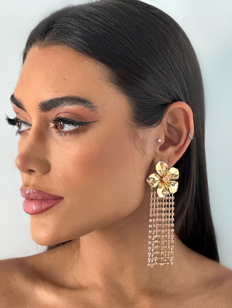 Brinco Folheado a Ouro 18k Flor com Franja de Micro Zircônia