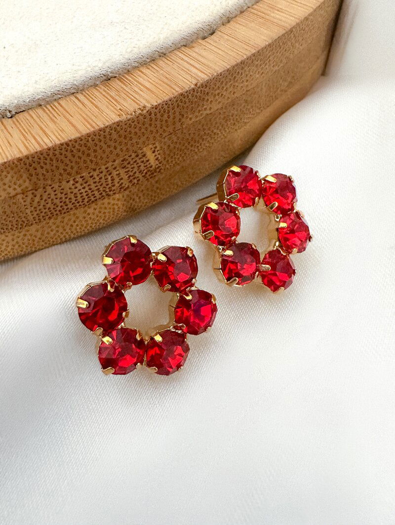 Brinco Folheado a Ouro 18k Flor de Zircônia