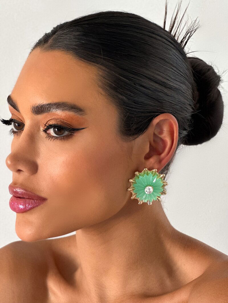 Brinco Folheado a Ouro 18k Flor Encanto