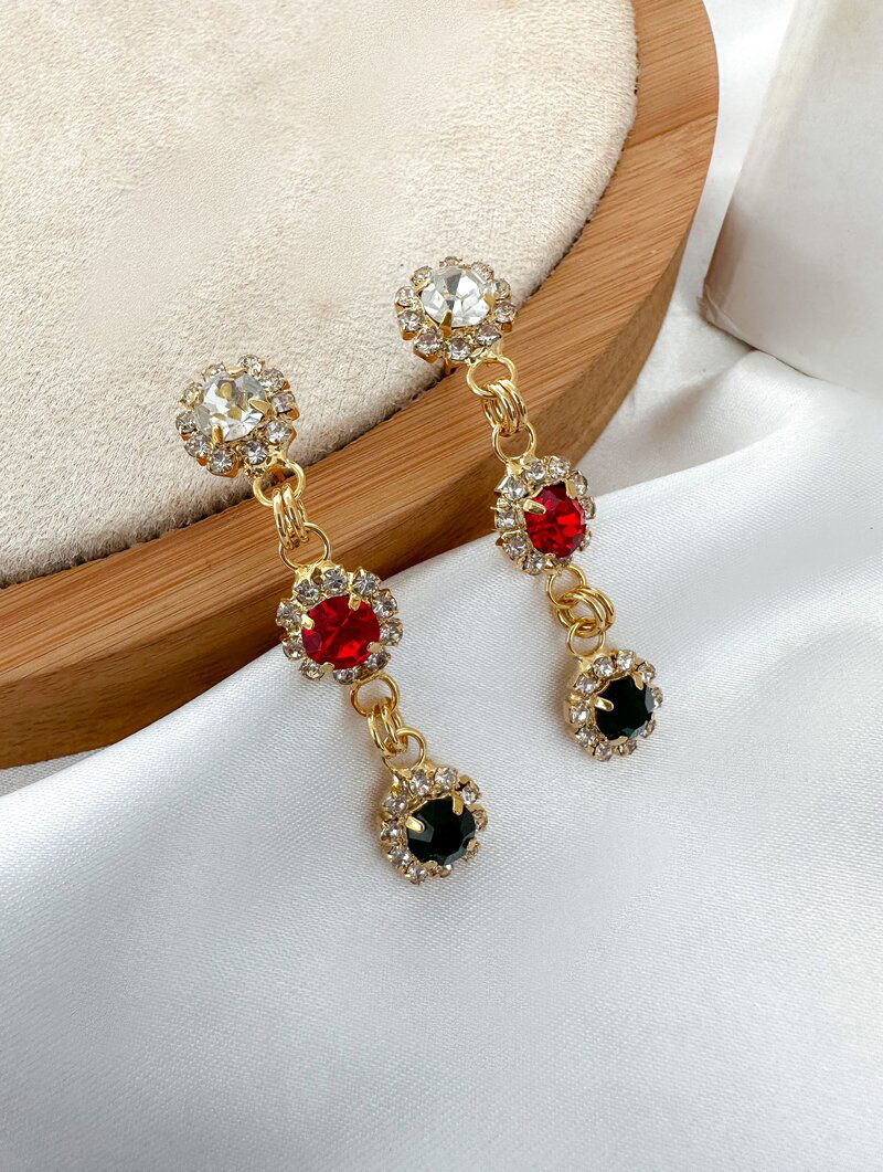 Brinco Folheado a Ouro 18k Flores Cravejadas