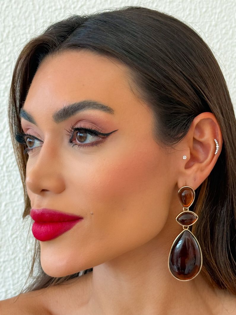Brinco Folheado a Ouro 18k Gotas Resinados Longas