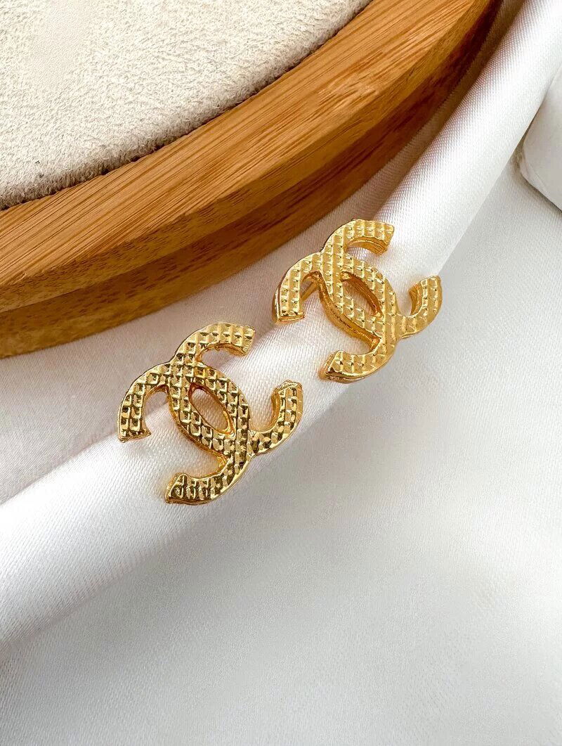 Brinco Folheado a Ouro 18k Inspiração Joalheria